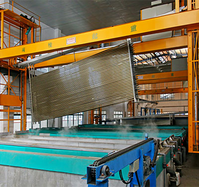 氧化、電泳生產(chǎn)線